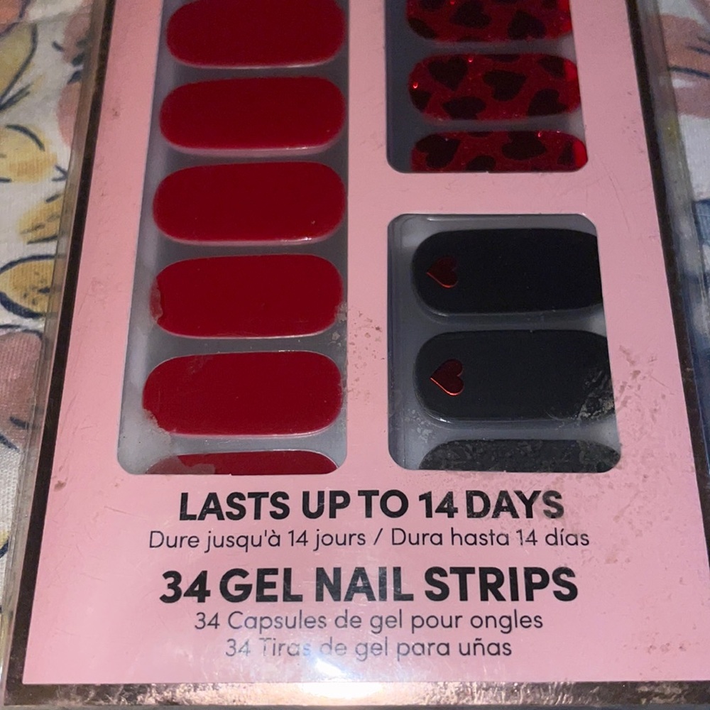 False nail bundle - Picture 9 of 12
